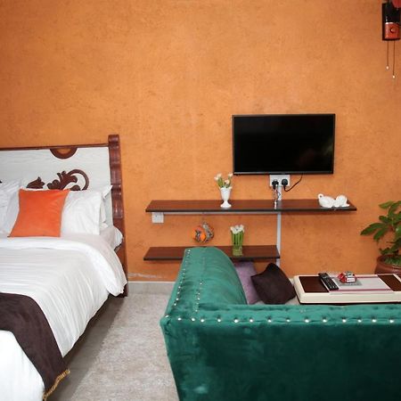 Little Nile Studio Homestays Nakuru City Exterior photo