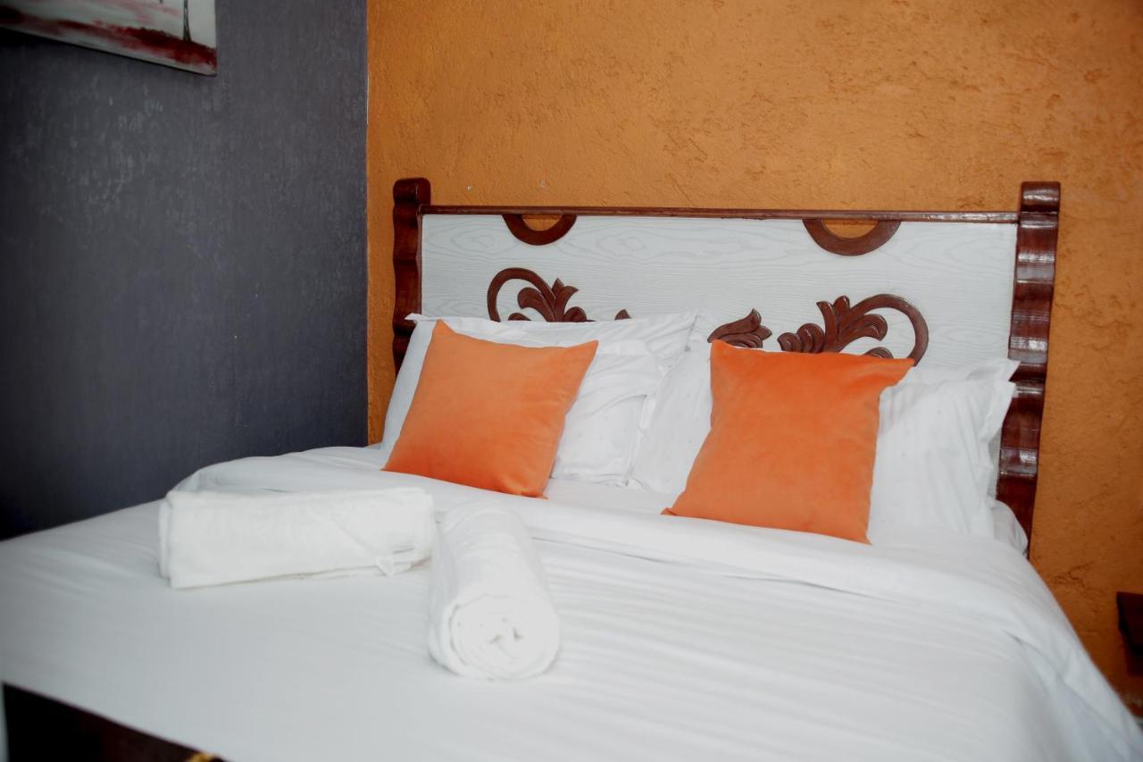Little Nile Studio Homestays Nakuru City Exterior photo